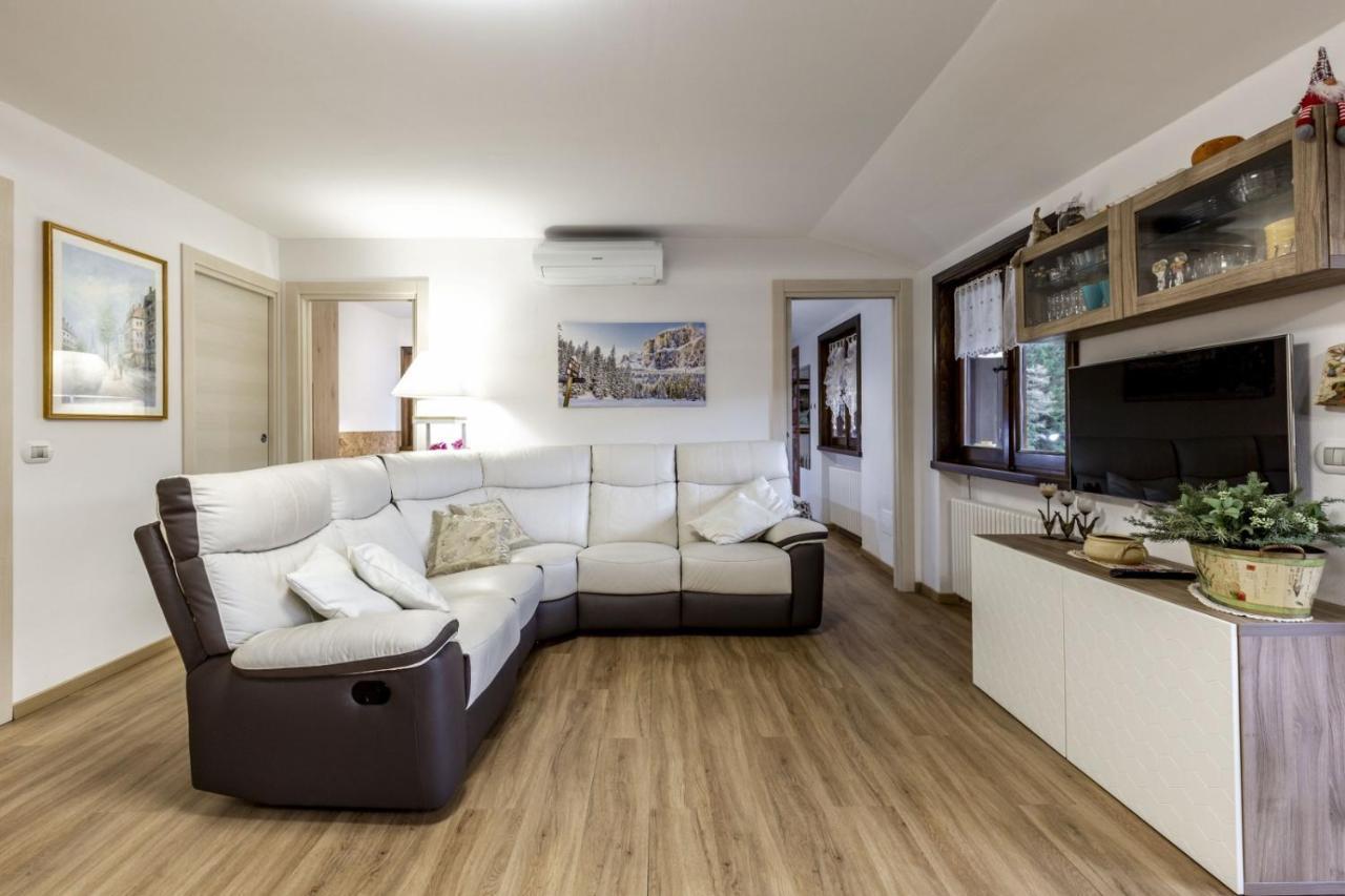 Des Alpes 2 Apartment Canazei Exterior photo